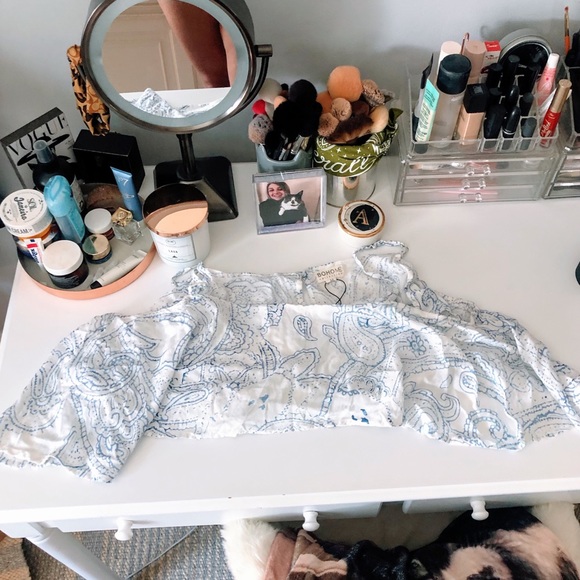 Paisley Crop Top - Picture 3 of 5